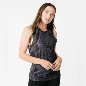 Zyia Black Camo Chill Tank